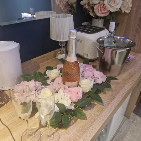Lenox Bed And Breakfast Hale  Buitenkant foto